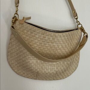 Chic Beige Woven Shoulder Bag
